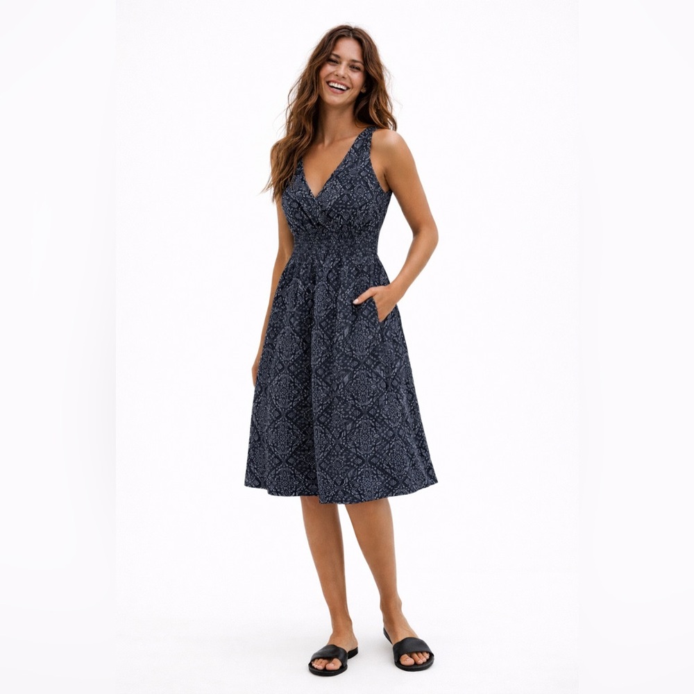 Organic Viscose Smocked Waist & Back Black Patterned Dress with Pockets Fits S/M - Picture 5 of 16